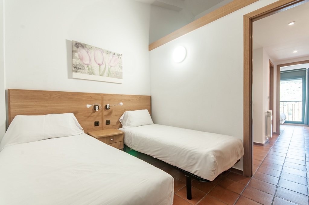 Camas twin D&uacute;plex 6 personas VM Molleres